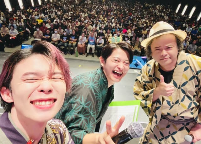 声優・下野紘　音泉祭りをステージ上から満喫！豪華メンバーと記念撮影