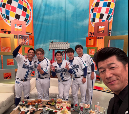 「ヨ・ロ・シ・ク！！」日本一に導いたあの監督が選手とバラエティー出演