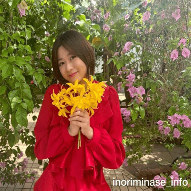 森の中の泉で見つけた妖精！？水瀬いのりの貴重なオフショット