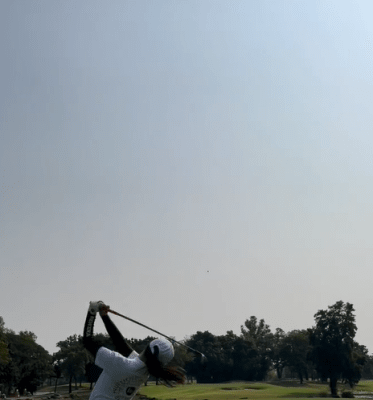 女子ゴルファー吉本百花、タイ合宿で見せた