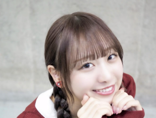 瀧脇笙古、三つ編み姿を披露「この赤色かわいね」