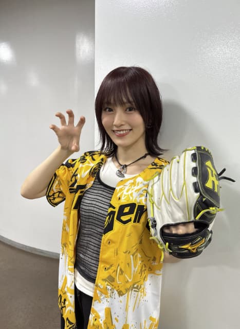「ノーバンでした！！！！」山本彩が始球式でノーバン！ファンもざわつく
