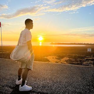 那須川天心がサーフボード片手に…⁉️インスタで最新ショットを公開🥊✨