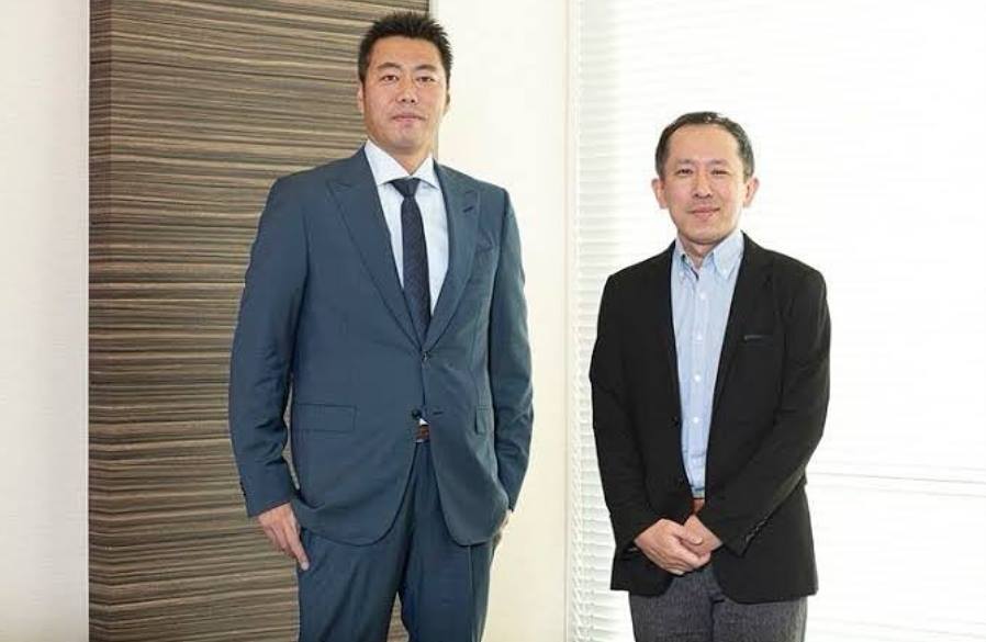 「この組み合わせは意外すぎます😂」上原浩治が直木賞受賞作家との2Sを公開📸✨