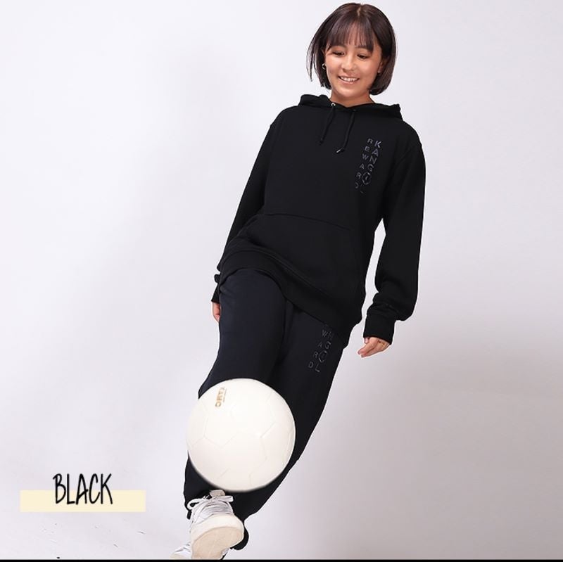 「めちゃかわいい」元なでしこ・岩渕がアパレルブランドとコラボ！