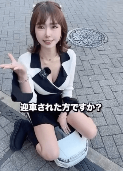 「くるみん交通です！！」あの人気アイドルが◯◯にまたがって迎車へ！可愛さと爆笑のムービーに大反響「ワイも乗車したいよ」