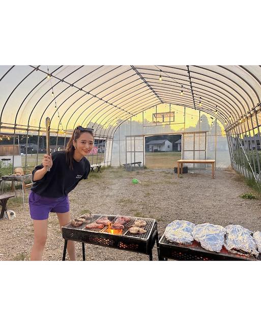 人気モデルの近藤千尋 ママ友&子供達とグランピング満喫🍖✨