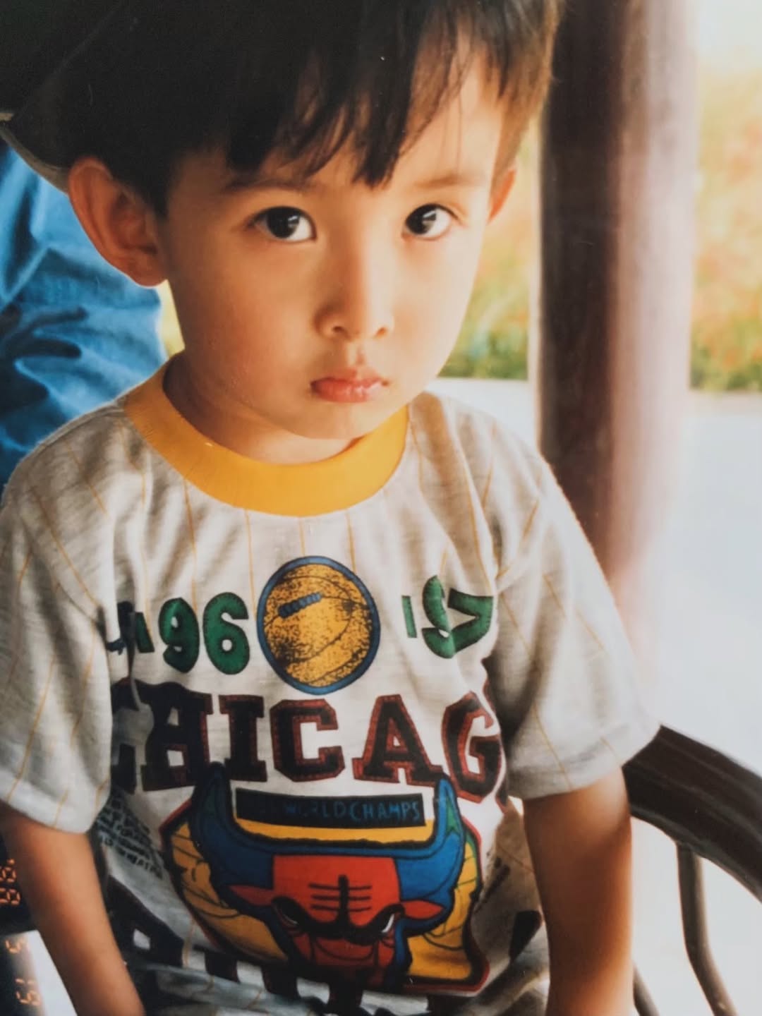 向井康二、タイの“こどもの日”に幼少期写真を公開