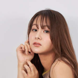 藤井由依アナ、アナウンサーカレンダーオフショット公開でファン歓喜！