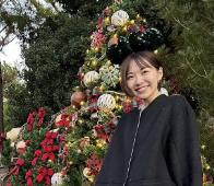 柴田文子、6年ぶりの“夢の国”クリスマスディズニーを満喫！