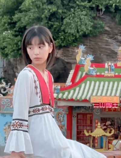 女優の當真あみ、オフショット公開！今回は in 台湾！！