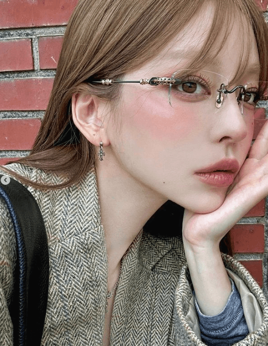 「なんてこった、こんな可愛い子見たことない」人気モデルのテリテリ、異次元ハイビジュでファンを桃源郷へ！