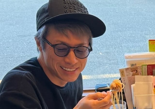 田村淳、父と娘たちとデニーズへ「大切なのは誰と食べるか」共感の声続々