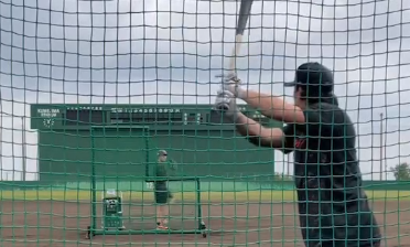 楽天・小郷裕哉、自主トレ終了を報告！久米島での成果を胸にキャンプへ意気込み