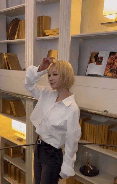 「どゆこと？」人気レイヤー・レイラが「最近言われる」政治家はあの有名な…