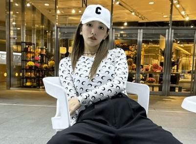 板野友美の最新ショットにファン驚愕「かっこいいともちんやばい」