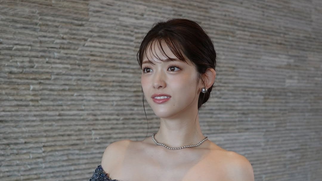 美しすぎる“プリンセス姿”にファン悶絶…あの元アイドルが魅せた瞬間