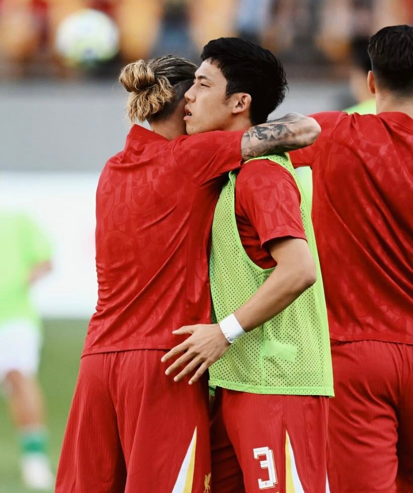 「やっぱり遠藤スタメンじゃん」リヴァプールがプレシーズンマッチに挑む！！