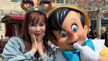 中川翔子、夢のディズニーシー満喫ショット公開！「ピノキオの神対応に感動」ラプンツェルへの愛も炸裂