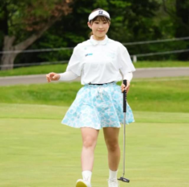 プロゴルファー・永嶋花音、同組でのプレーに笑顔──「りえるちゃんとやっとやっと同じ組に」
