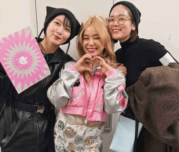 トリプル美女、推参！筧美和子、吉岡里帆＆チャラン・ポ・ランタンももとの豪華3Sを披露！「椎名林檎ライブに大満足」