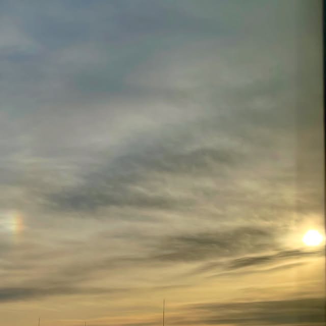 「幻日って知ってる？」美人気象予報士・吉井明子、