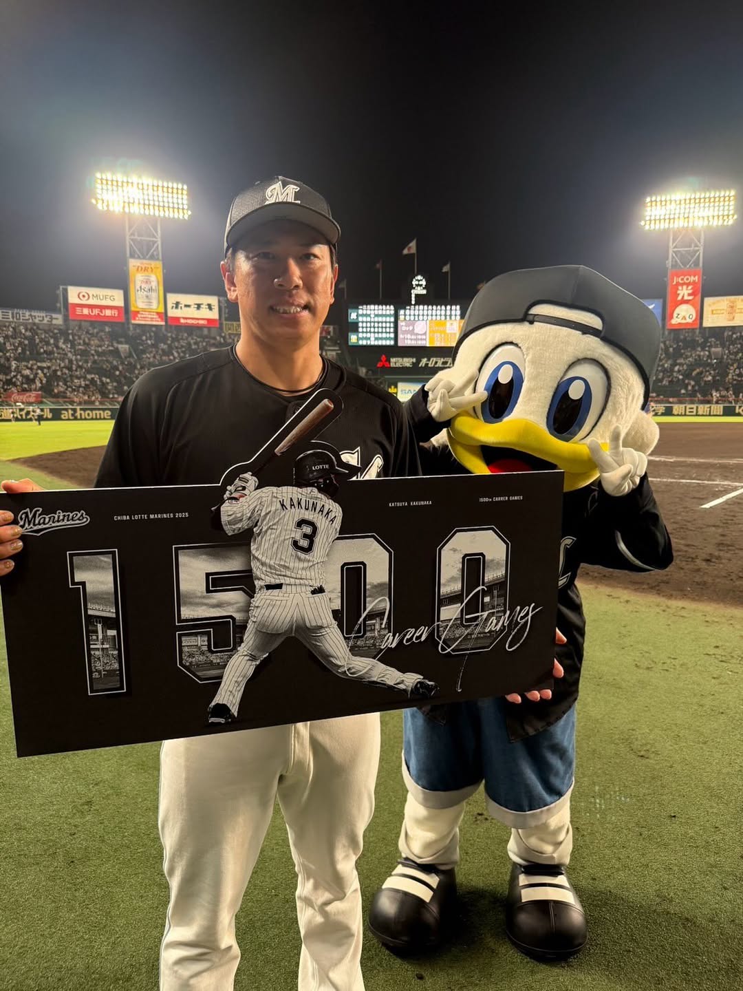 ロッテ・角中勝也が通算1500試合出場達成！感謝の笑顔にファン歓喜