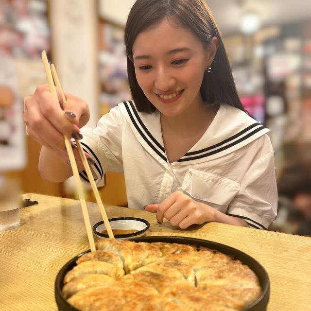 プロ雀士・中田花奈「鉄なべ餃子」に満面の笑みが可愛すぎると話題！