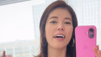 神田愛花が『ぽかぽか』楽屋を紹介！赤いワンピース姿に「お人形さんみたい」と絶賛の声