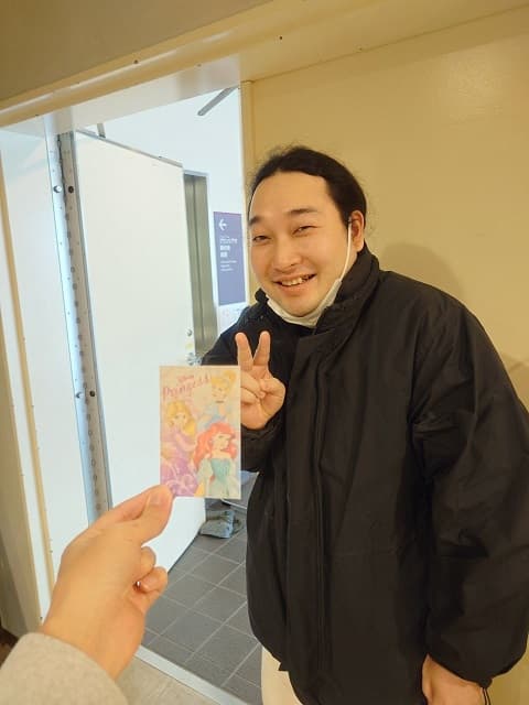 「めっちゃお兄ちゃんやん！」かが屋 賀屋のお年玉が丁寧で凄い！