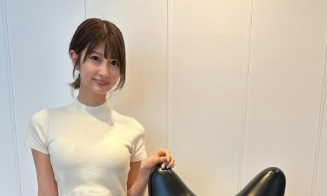 瀧山あかね、MLB中継オフショットで笑顔全開「GWもどこでもアベマで！」