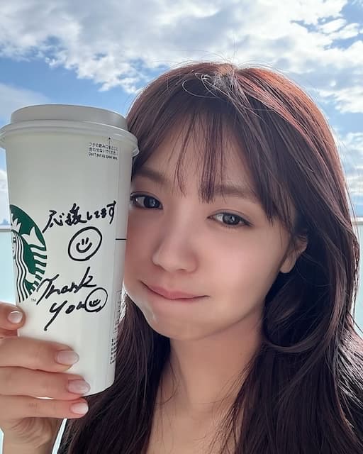 「幸せまでいただいちゃいました！」大原優乃のスタバショットにファンからコメント続々