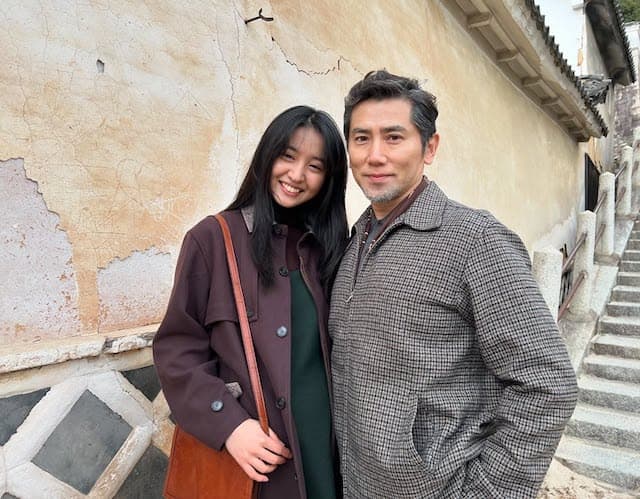 Kōki 映画で共演のあの大物俳優とのツーショットを公開