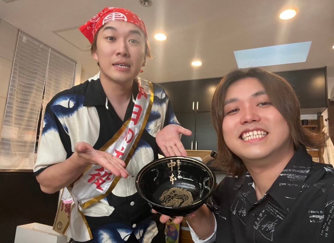 水溜まりボンドのトミーが31歳の誕生日を迎える