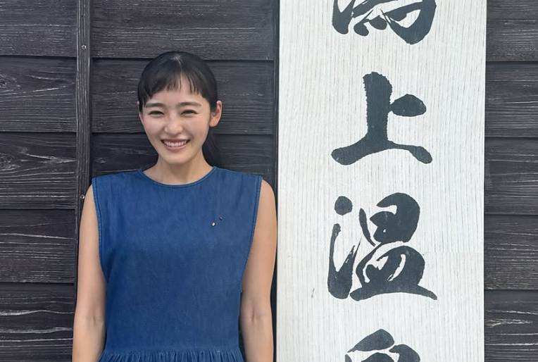 温泉＆グルメ満喫！清水みさとが佐渡島で見つけた至福の瞬間