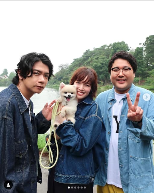 佐藤栞里がBAILA10月号に登場