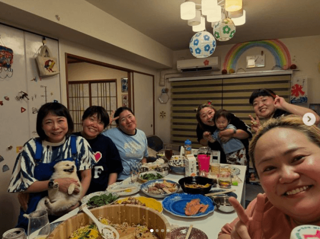 女芸人が大集合！やしろ優の手料理パーティーが開催される「親戚の集まり感良い😍」
