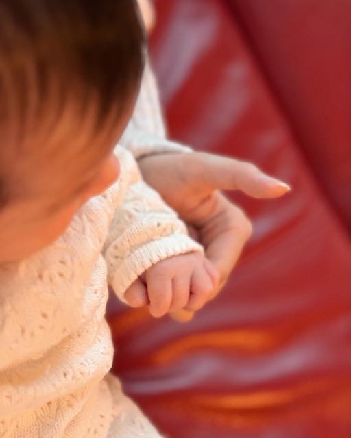 May J. が第一子出産を報告💭最新ショット公開で話題に👶🍼