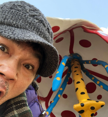 「もっとおりたかったー！」甲本雅裕、松本公演のオフショットで“全力充電”報告