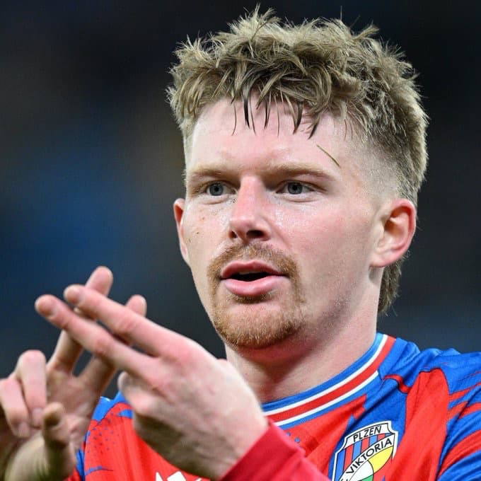 “5年契約締結”シュルツがリヨンと正式サイン　中盤の若き補強に注目集まる