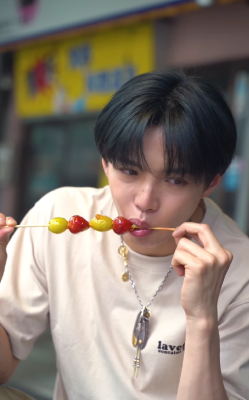 「いっぱい食べる〇〇くんが好き〜」人気男性アイドルグループメンバーの食事シーンがSNS話題に