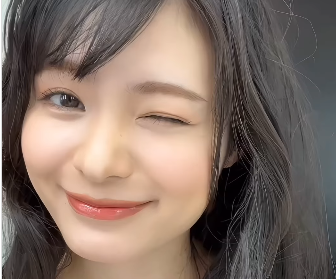 キス＆ウインク動画！！星名美津紀、真っ赤なドレスで可愛すぎる魅力にファン悶絶！！