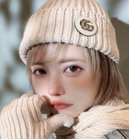 益若つばさ、新ヘアカラー＆冬コーデが大反響