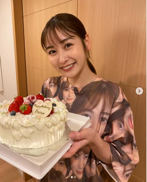 岩田絵里奈に「どえらいTシャツ」サプライズ