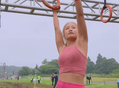 「やっぱり凄い！」美女スポーツタレント、スパルタンレースに参加！ピンクウェアで奮闘するムービーにファン拍手喝采