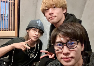 上田竜也、後輩と食事会も「肉しか食べなかった俺達」にファン爆笑！