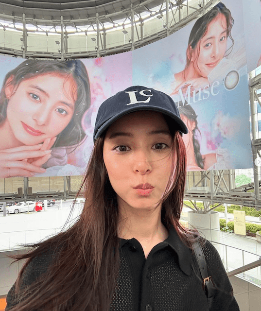 全方向から新木優子に見つめられる！？