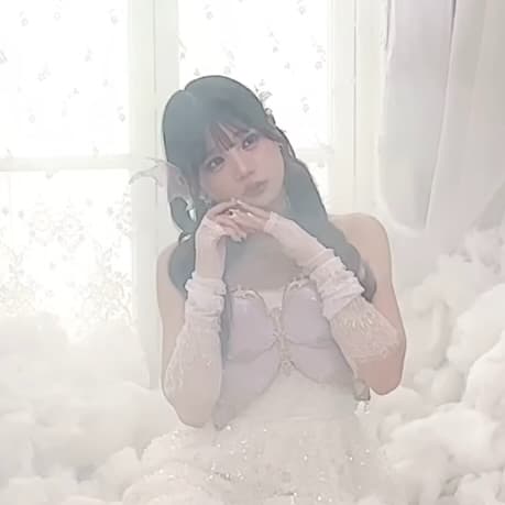 スモークの中でも超可愛い！CUTIE STREET古澤里紗の雑誌撮影オフショットが公開