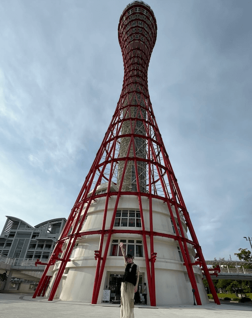 川口葵、神戸で愛犬似のカピバラ発見！？「本当に同じ子ですか？笑」