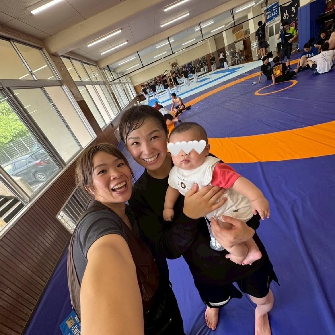 川井友香子が高校で汗を流す「ありがとうございました」